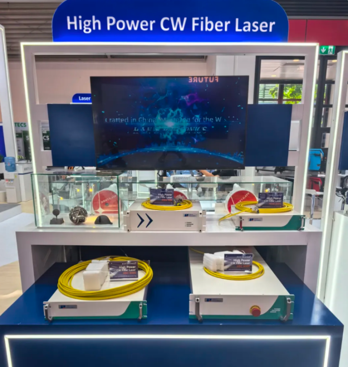 300+中国光电企业“硬核”出征,这抹“中国红”点亮慕尼黑 300+中国光电企业“硬核”出征,这抹“中国红”点亮慕尼黑