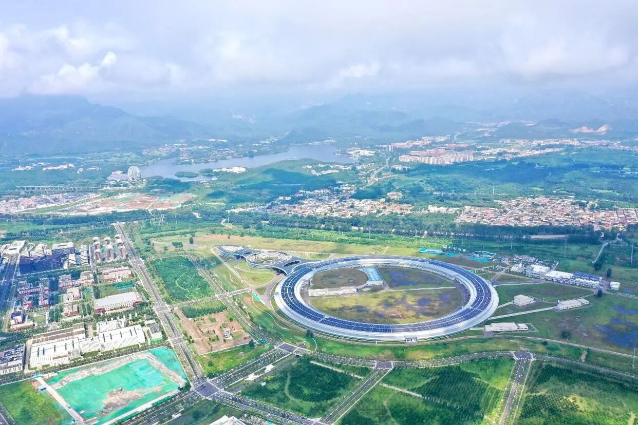 大国之光 | “超级X光机”如何点亮微观世界? 大国之光 | “超级X光机”如何点亮微观世界?